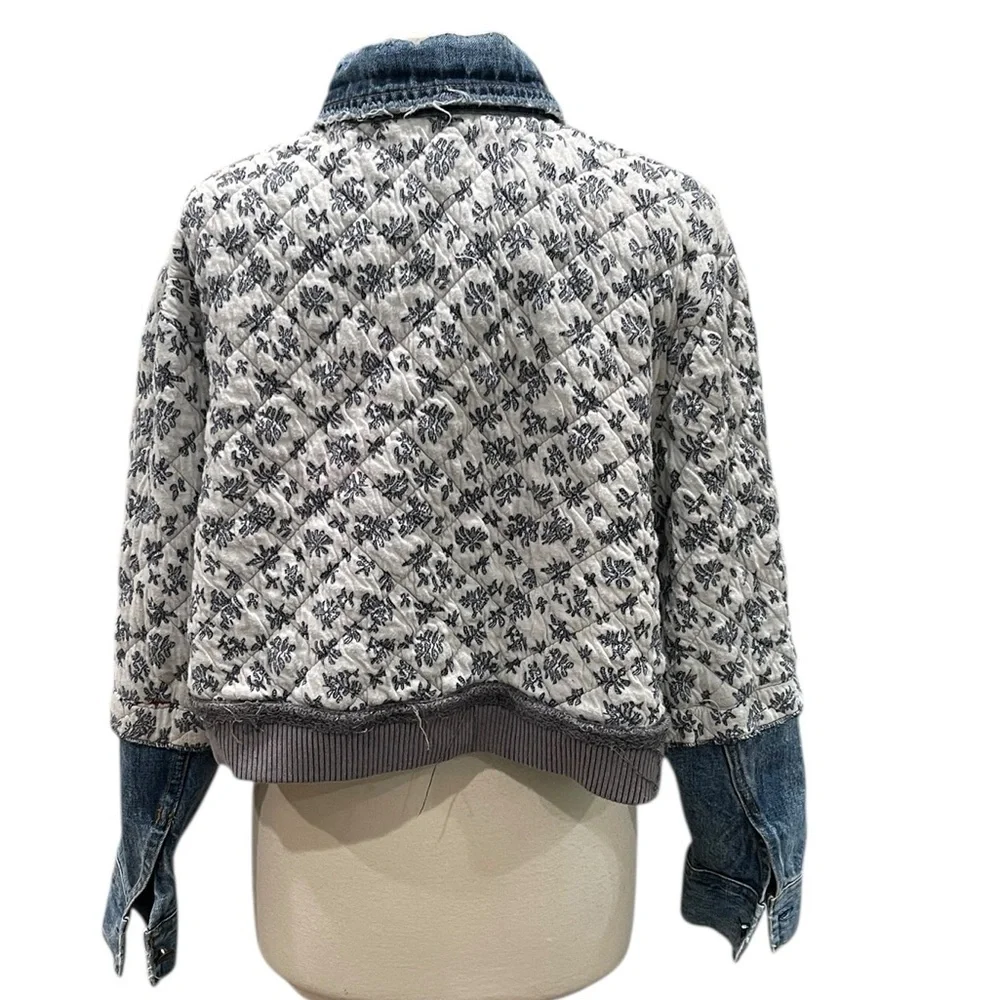 Free People Ditsy Denim Mixed Fabric Quilted Jacket SZ M / L Blue Off White - Picture 10 of 12